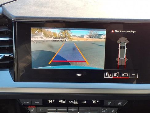 Used 2022 Audi Q4 e-tron Premium Plus image 17