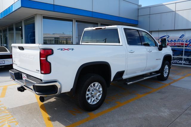 Used 2024 Chevrolet Silverado 2500 LTZ AWD/4WD image 33