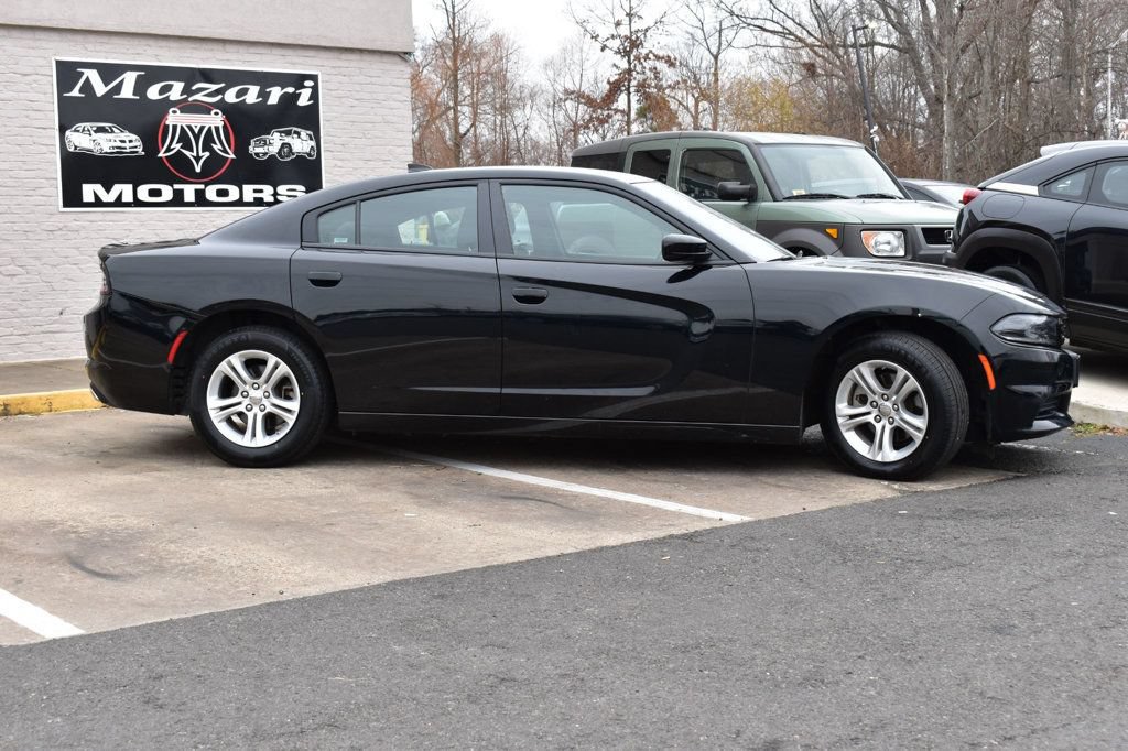 Used 2023 Dodge Charger SXT RWD image 4