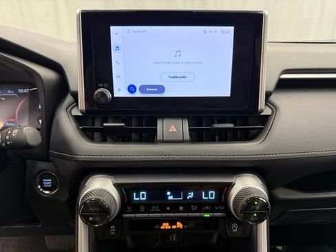 Certified 2025 Toyota RAV4 XLE AWD/4WD image 15