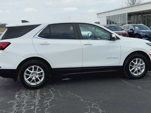 Certified 2024 Chevrolet Equinox LT FWD image 9