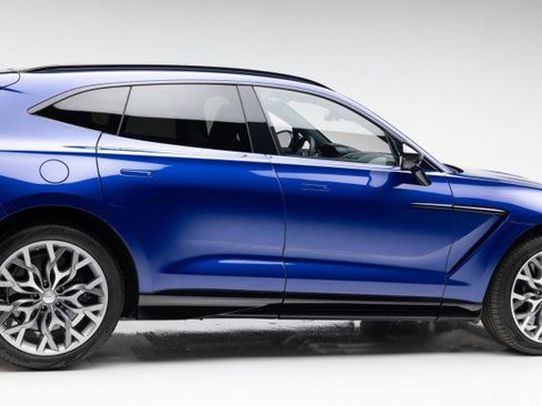 Used 2023 Aston Martin DBX 707 image 33