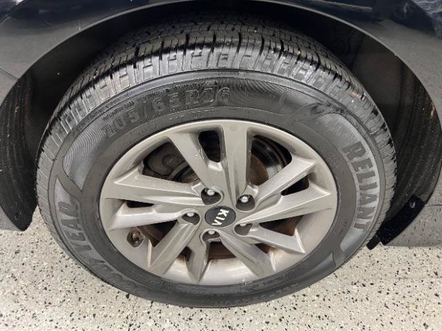 Used 2020 Kia Optima LX FWD image 39