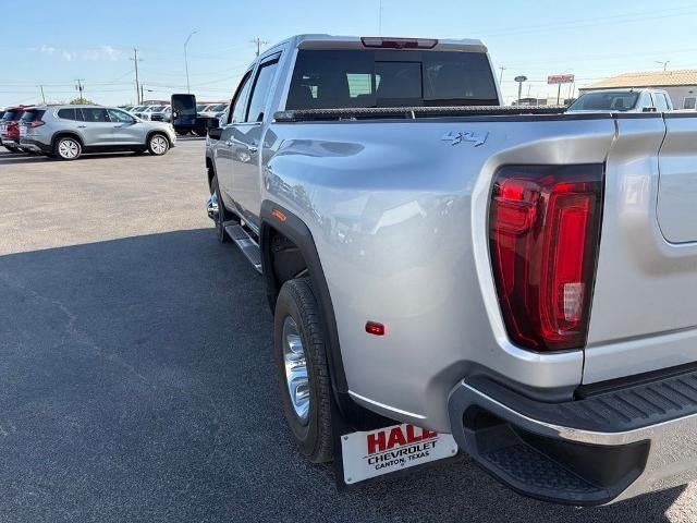 Used 2023 GMC Sierra 3500 SLT w/ SLT Convenience Package AWD/4WD image 4
