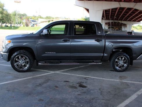 Used 2014 Toyota Tundra SR5 w/ SR5 Upgrade Package AWD/4WD image 1