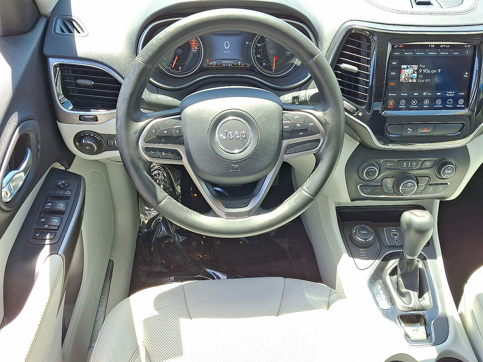 Used 2020 Jeep Cherokee Limited AWD/4WD image 12