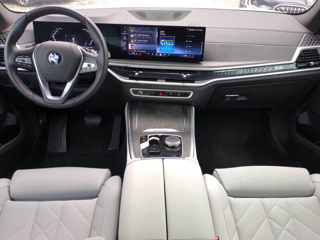 New 2026 BMW X5 sDrive40i w/ Parking Assistance Package RWD image 15