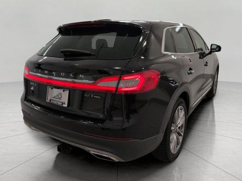 Used 2017 Lincoln MKX Reserve w/ Driver Assistance Package AWD/4WD image 19