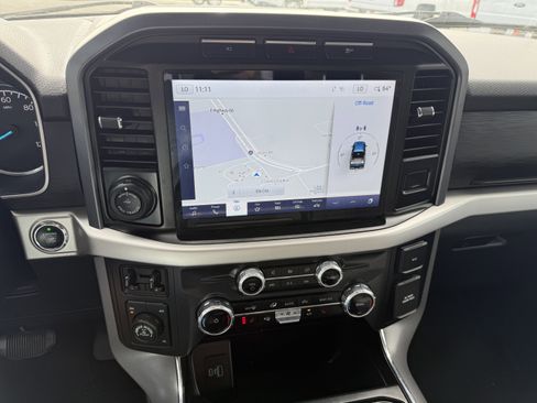 Used 2023 Ford F150 XLT image 7