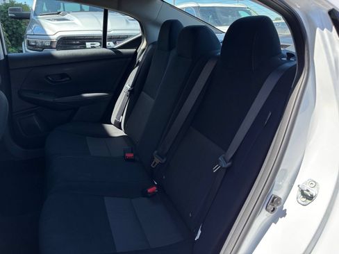 Used 2025 Nissan Sentra SV FWD image 31