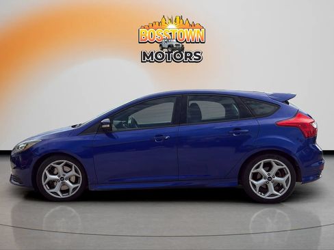 Used 2013 Ford Focus ST FWD image 3