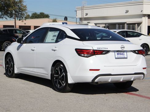 New 2025 Nissan Sentra SV image 6