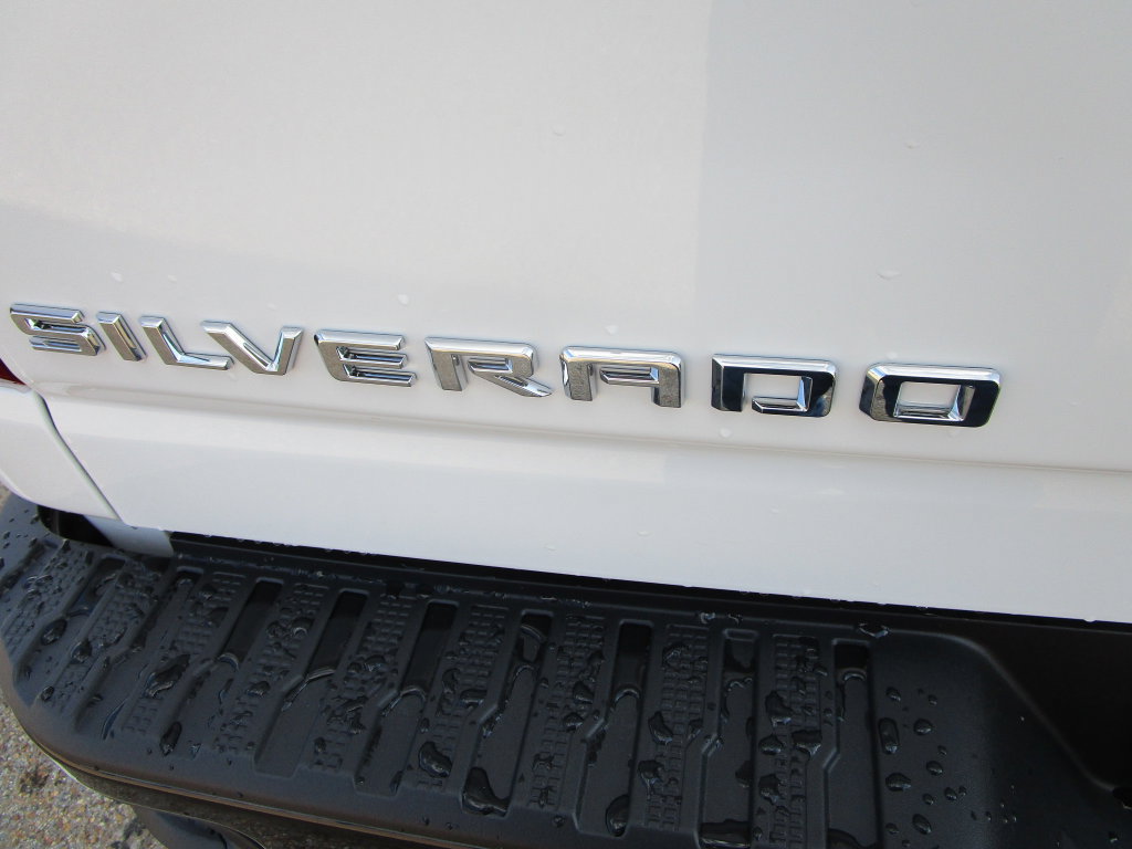 New 2026 Chevrolet Silverado 2500 Custom w/ Custom Value Package AWD/4WD image 23