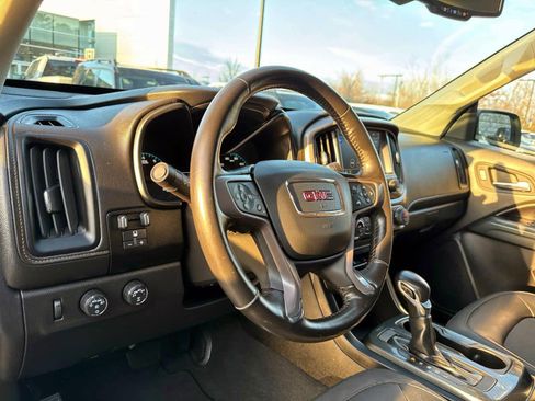 Used 2022 GMC Canyon AT4 w/ Trailering Package image 15