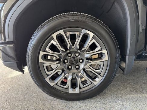 Used 2025 GMC Sierra 1500 Denali Ultimate image 27