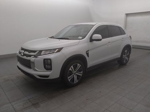 Used 2025 Mitsubishi Outlander Sport AWD image 2