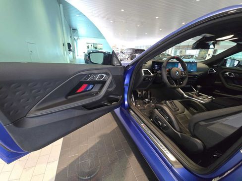 Used 2025 BMW M2 w/ Lighting Package RWD image 19
