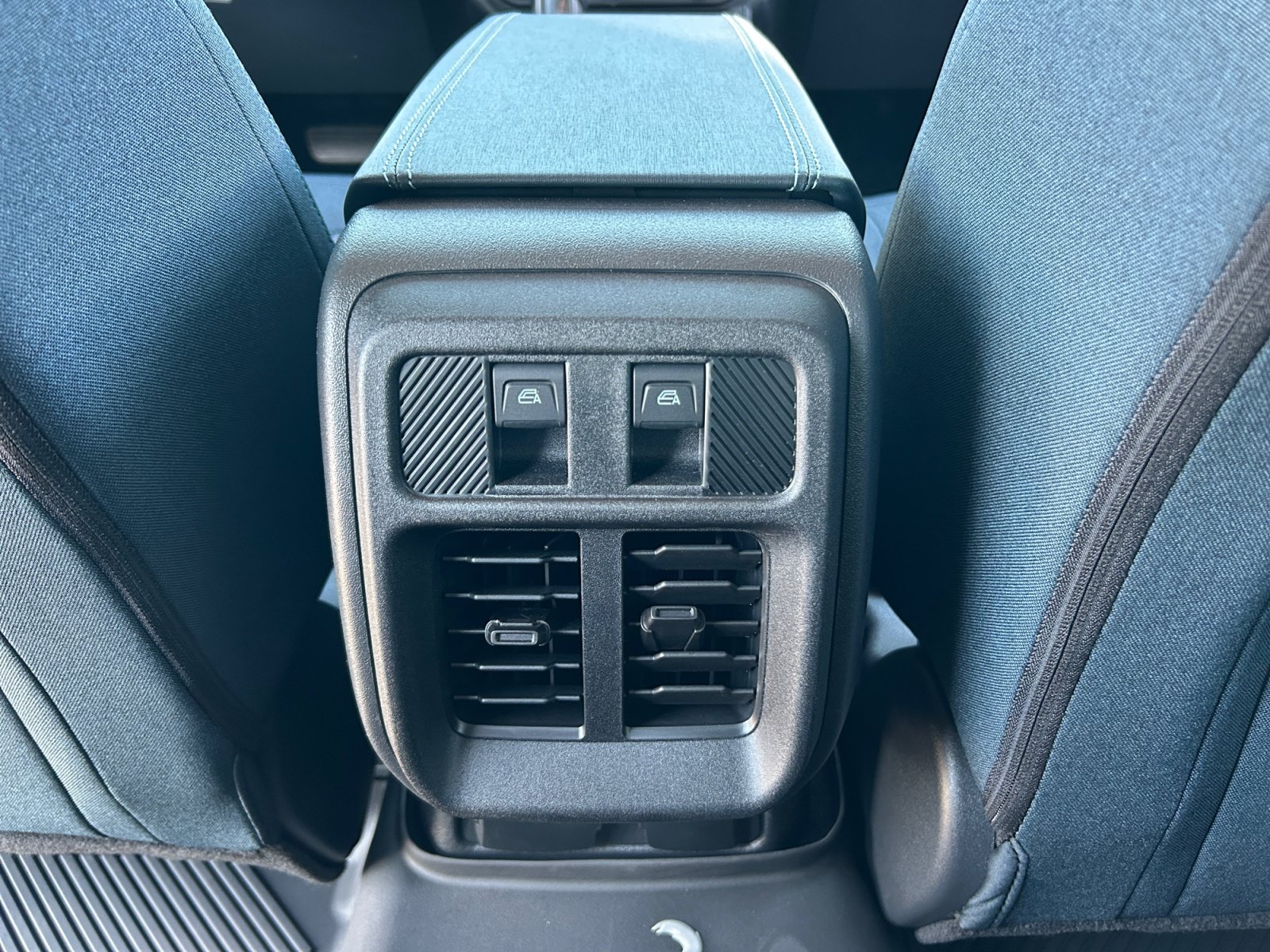 New 2026 Ford Bronco Heritage Edition AWD/4WD image 32