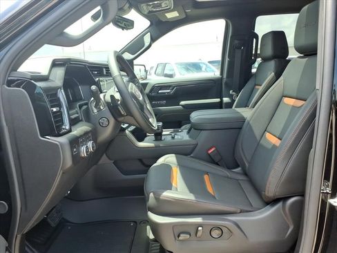 New 2026 GMC Sierra 1500 AT4 w/ AT4 Premium Package AWD/4WD image 12