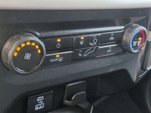 Used 2023 Ford F150 XL image 21