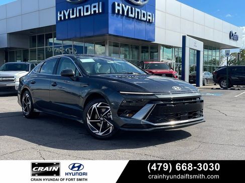 New 2026 Hyundai Sonata SEL image 1