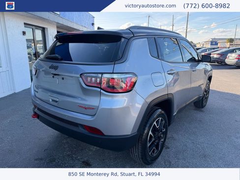Used 2019 Jeep Compass Trailhawk w/ Cold Weather Group image 13