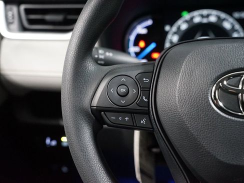 New 2025 Toyota RAV4 XLE image 14