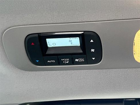 Used 2021 Honda Odyssey EX-L image 25