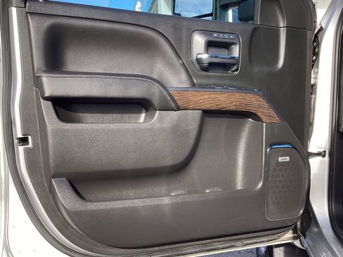 Used 2018 GMC Sierra 1500 Denali w/ Denali Ultimate Package image 34