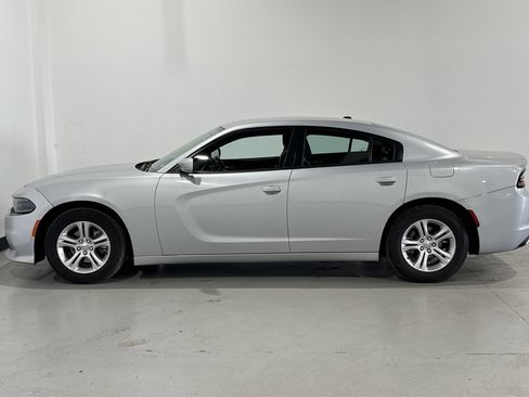 Used 2021 Dodge Charger SXT w/ Leather Interior Group image 16