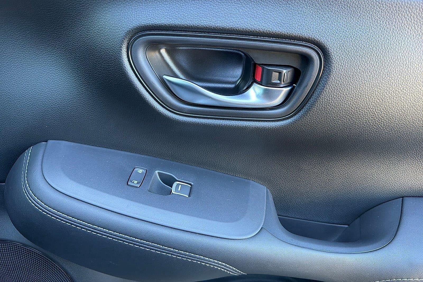 New 2027 Honda HR-V EX-L image 16