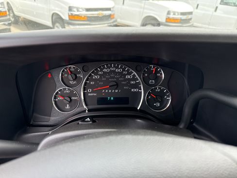 New 2025 Chevrolet Express 3500 w/ Driver Convenience Package RWD image 16