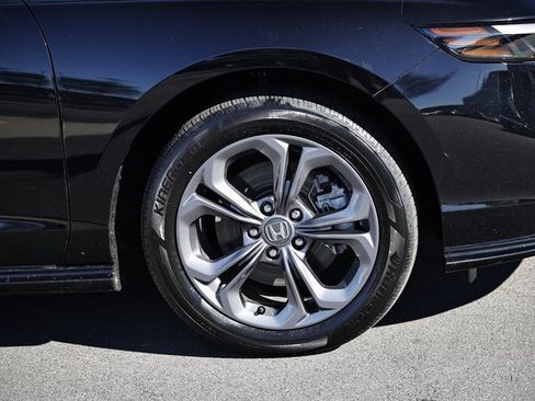 Used 2024 Honda Accord EX-L image 10