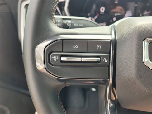 New 2025 GMC Canyon AT4 image 27