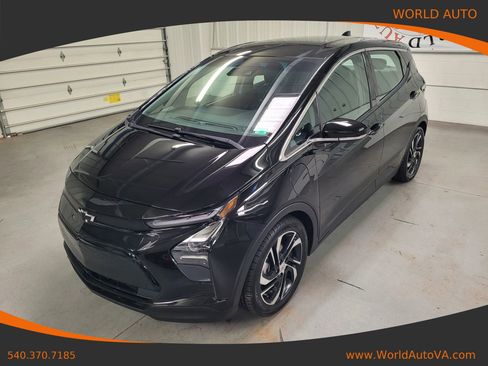 Used 2023 Chevrolet Bolt LT image 1