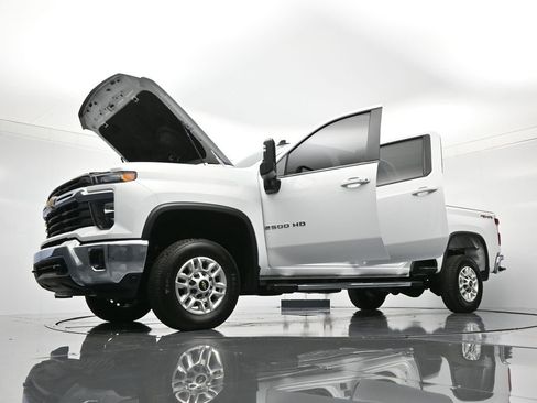 Certified 2025 Chevrolet Silverado 2500 LT w/ Convenience Package image 51