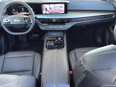 Used 2025 Nissan Murano SL image 42