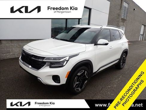 Certified 2025 Kia Seltos SX w/ SX Sunroof Package image 1