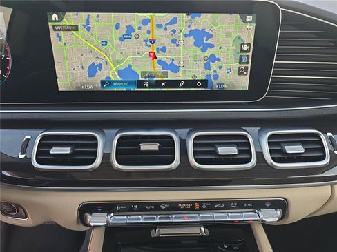 Used 2022 Mercedes-Benz GLE 450 4MATIC image 17