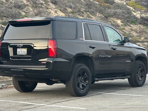Used 2018 Chevrolet Tahoe LT image 3