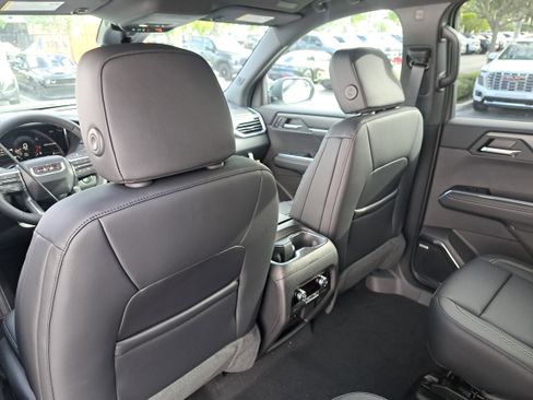 New 2026 GMC Acadia Elevation w/ Elevation Premium Package image 15