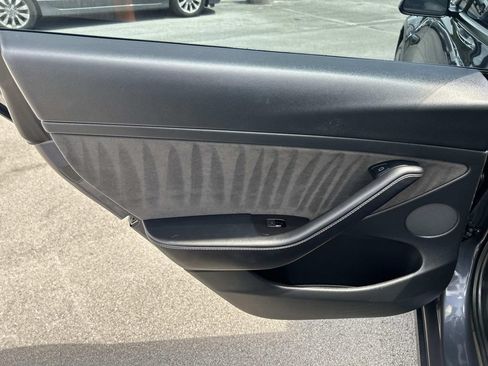 Used 2021 Tesla Model 3 Standard Range Plus RWD image 14