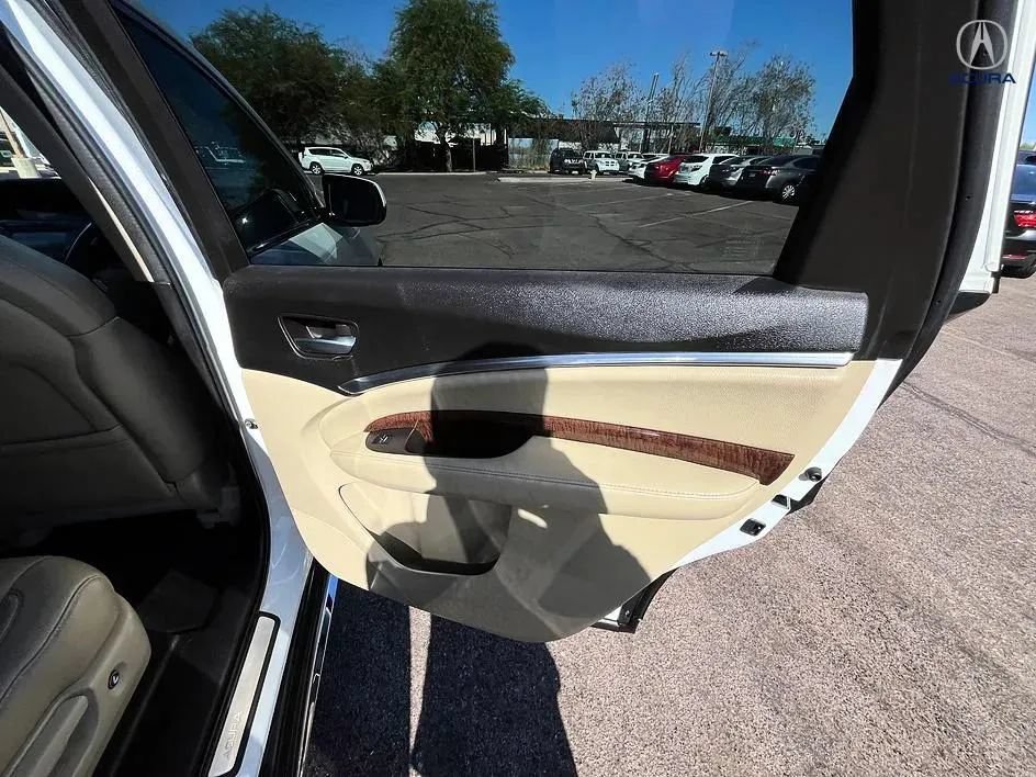 Used 2018 Acura MDX w/ Technology Package FWD image 15