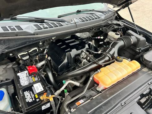 Used 2017 Ford F150 XLT w/ Equipment Group 302A Luxury image 15