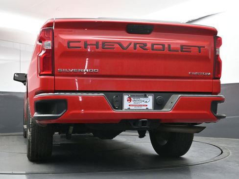 Used 2021 Chevrolet Silverado 1500 Custom image 28