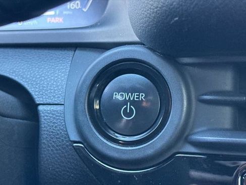 Certified 2023 Toyota Crown XLE image 28