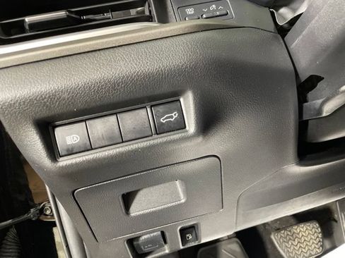 Used 2024 Toyota Grand Highlander AWD image 12
