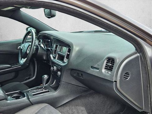 Used 2014 Dodge Charger SE w/ Sport Appearance Group RWD image 18