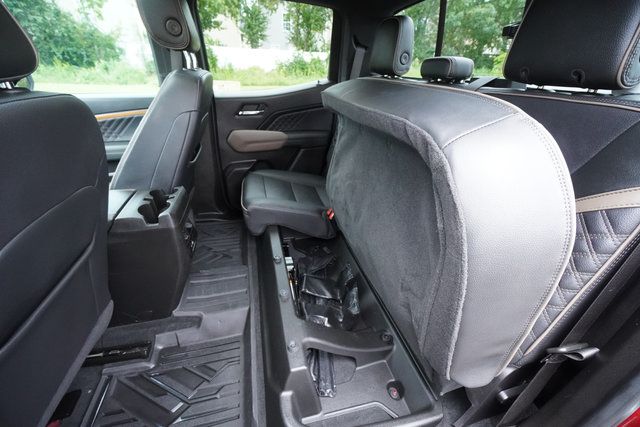 Used 2023 GMC Canyon Denali AWD/4WD image 26