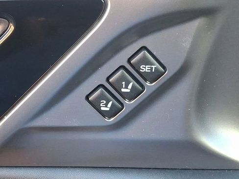 Used 2022 Subaru Outback Touring image 25